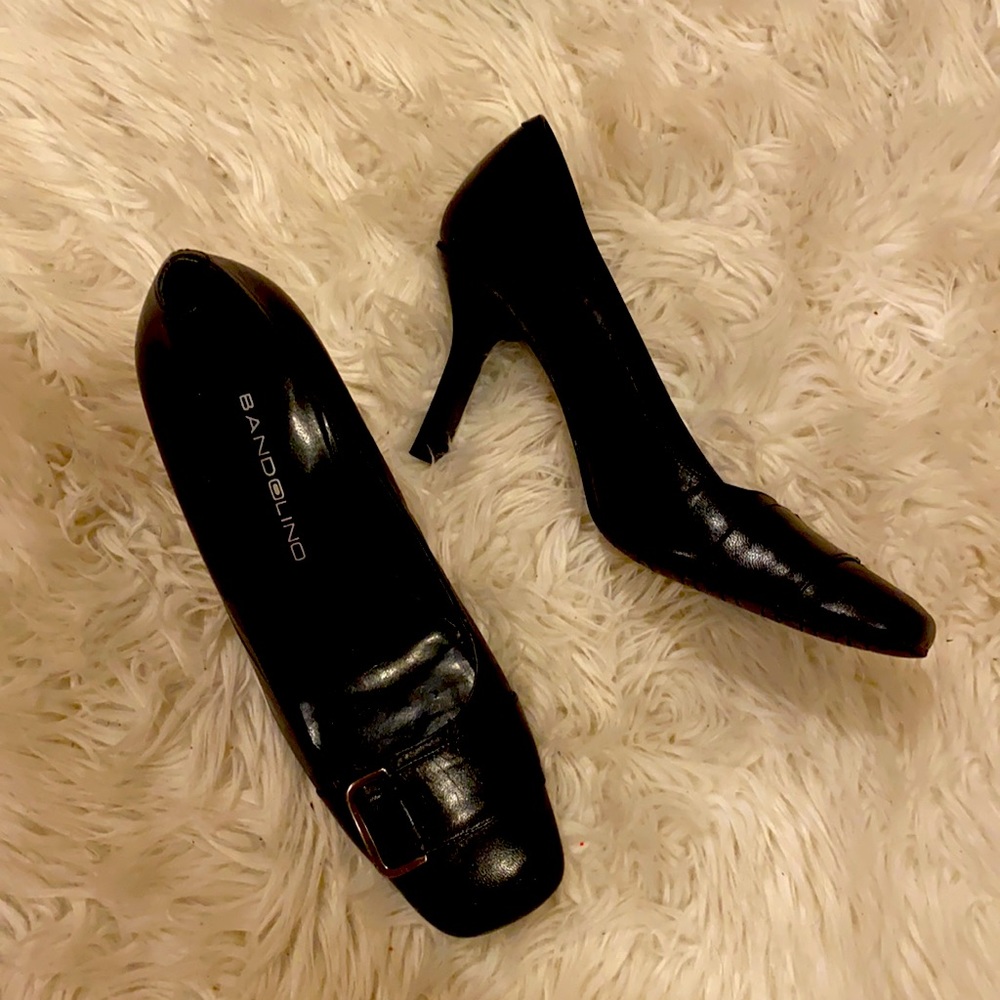Square Toes Pumps